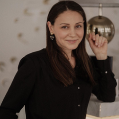 Lavinia Bratu - Biolog, psiholog clinician, consilier în nutriție și speaker motivațional